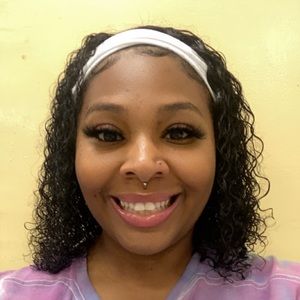 Meet your Posher, Vinecia